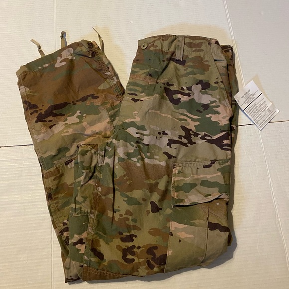 Insect Shield size Medium-Regular unisex Army Combat Uniform camo pants - Picture 1 of 9